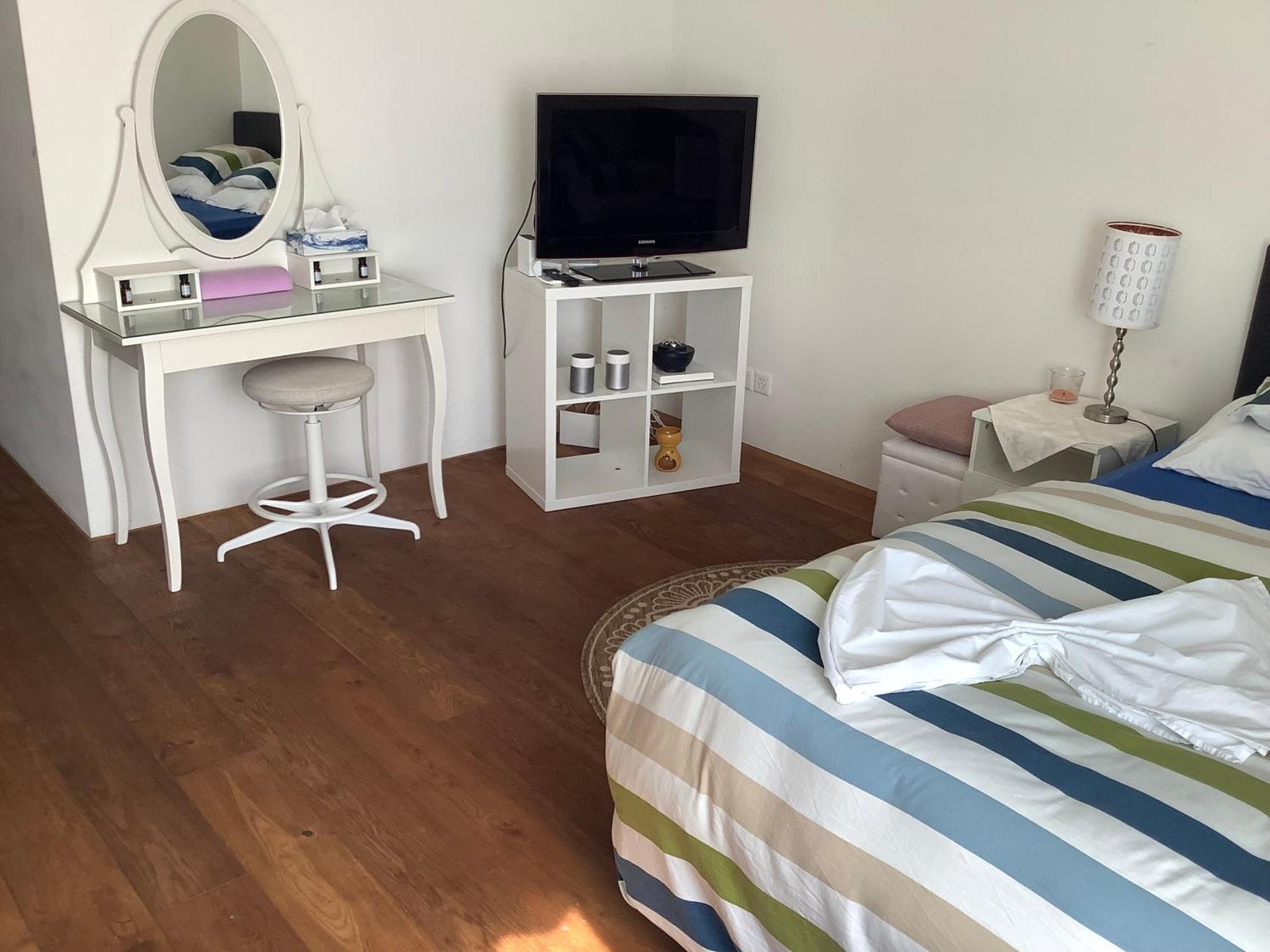 Chambre Spacieuse Et Confortable Avec Ecran Plat Oetwil an Der Limmat Exterior photo